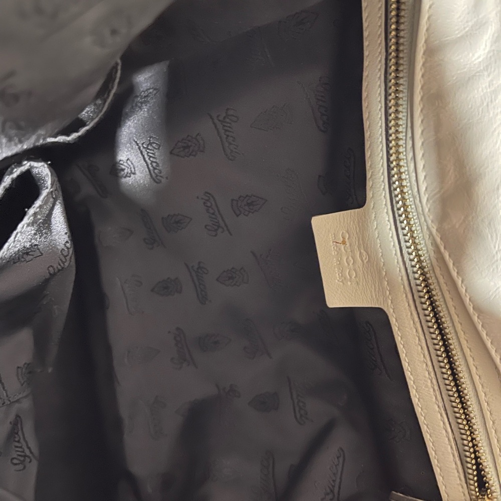 Gucci White Leather Hobo Bag - Picture 7 of 9
